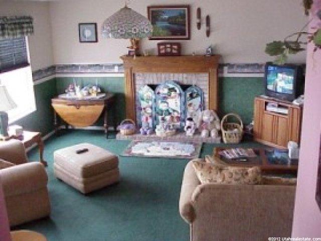 805 Dillon Dr, Ogden, UT 84404 — photo 4