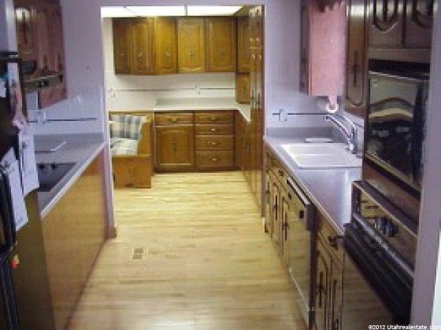 618 N Dixie St E, Layton, UT 84041 — photo 8