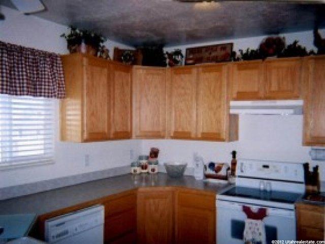 939 N 2300 W, Tremonton, UT 84337 — photo 4