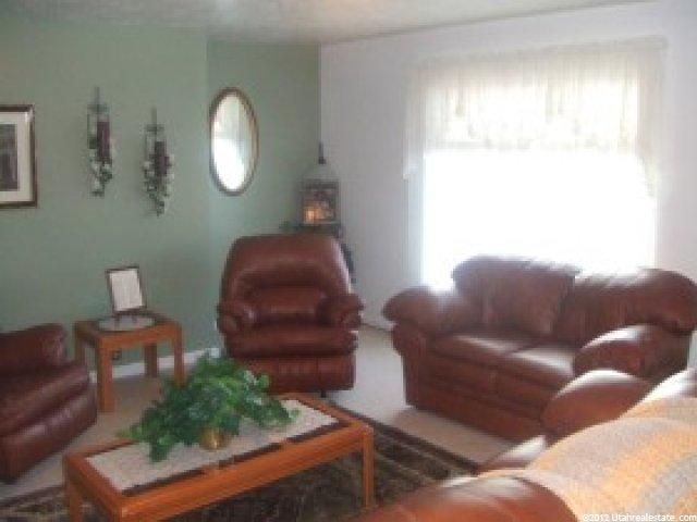 170 E 370 S, Kaysville, UT 84037 — photo 2