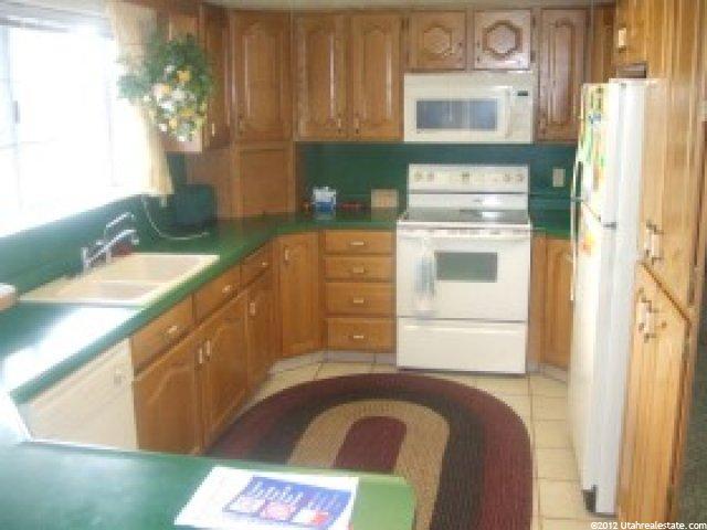170 E 370 S, Kaysville, UT 84037 — photo 3
