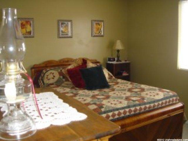 4212 Midland Dr, Roy, UT 84067 — photo 6