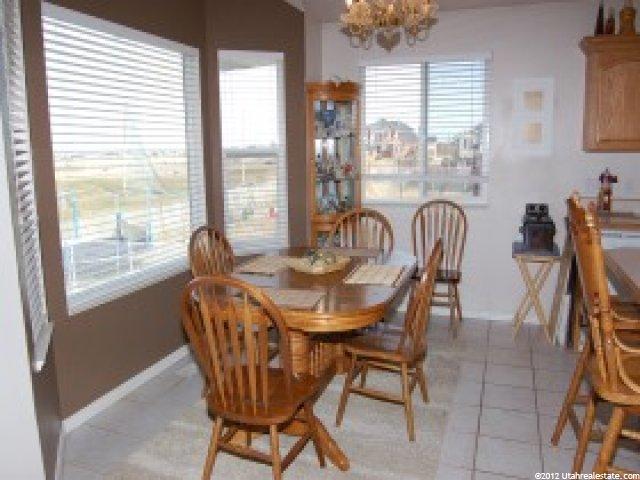 1368 Gleneagles Dr, Syracuse, UT 84075 — photo 4