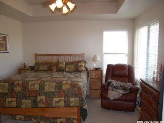 1368 Gleneagles Dr, Syracuse, UT 84075 — photo 9