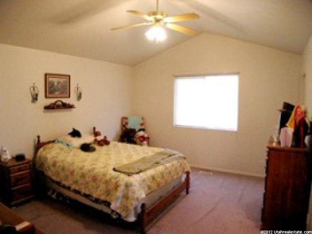 1152 W 2450 N, Clinton, UT 84015 — photo 2