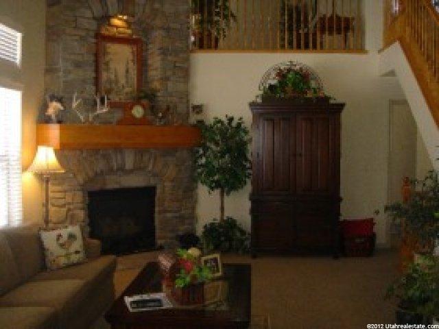1331 N 2090 W, Clinton, UT 84015 — photo 4