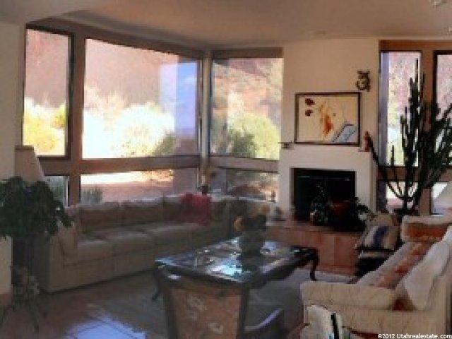 911 Roadrunner Cir, Kayenta, UT 84738 — photo 5