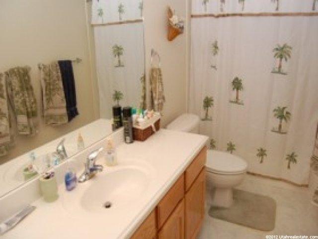 1477 S 400 E, Kaysville, UT 84037 — photo 8