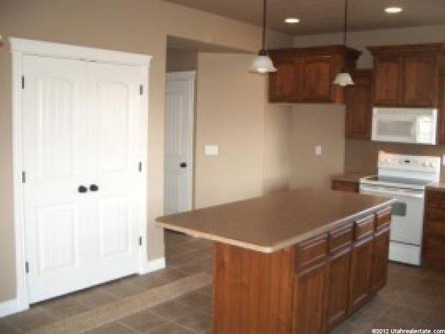7484 S 1450 E, South Weber, UT 84405 — photo 3