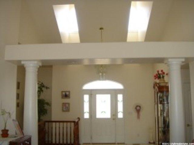 203 Seemore Dr, Kaysville, UT 84037 — photo 2