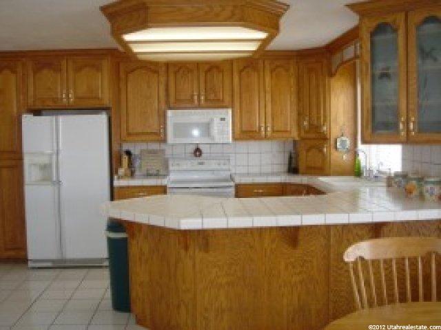 203 Seemore Dr, Kaysville, UT 84037 — photo 4