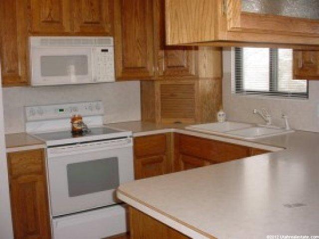 1835 N 450 E, North Ogden, UT 84414 — photo 3