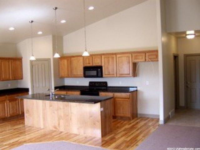 12421 Andreas St, Riverton, UT 84065 — photo 2