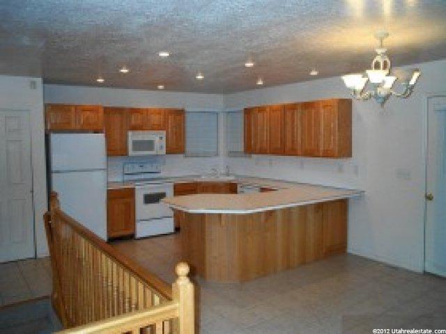 2566 W 1500 N, Clinton, UT 84015 — photo 4