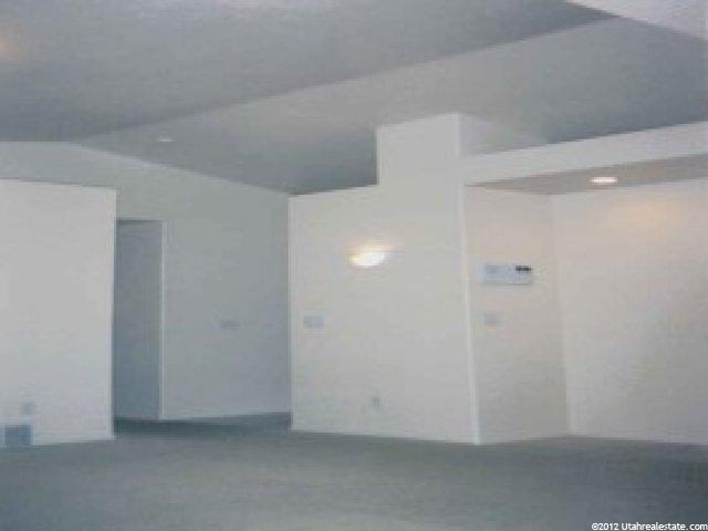 2566 W 1500 N, Clinton, UT 84015 — photo 2