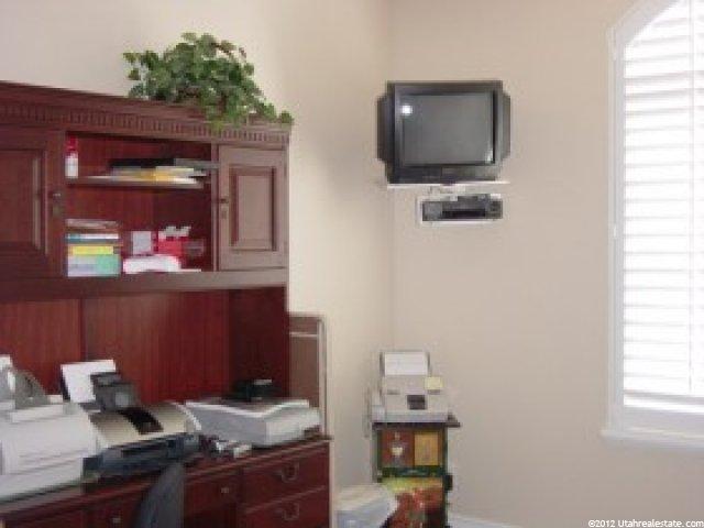 853 E 600 S, Kaysville, UT 84037 — photo 6