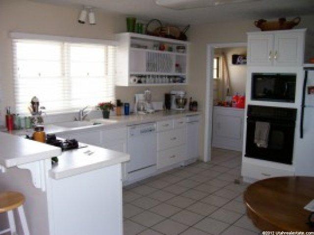 264 W 300 S, Delta, UT 84624 — photo 3