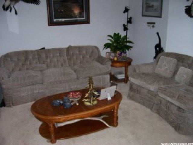 264 W 300 S, Delta, UT 84624 — photo 4