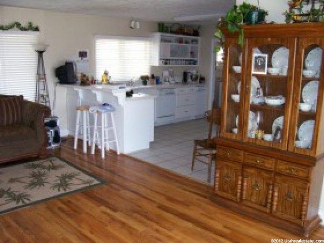 264 W 300 S, Delta, UT 84624 — photo 5