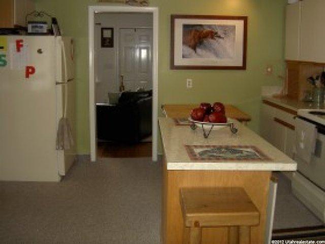354 S 7400 E, Huntsville, UT 84317 — photo 4