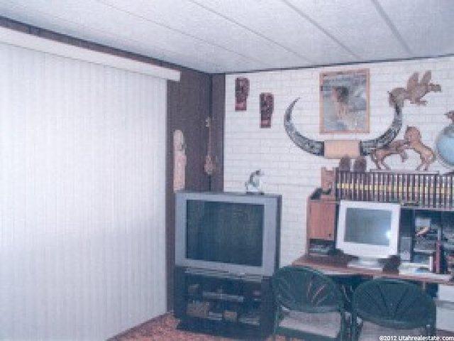2567 N 400 W #34, Layton, UT 84041 — photo 4
