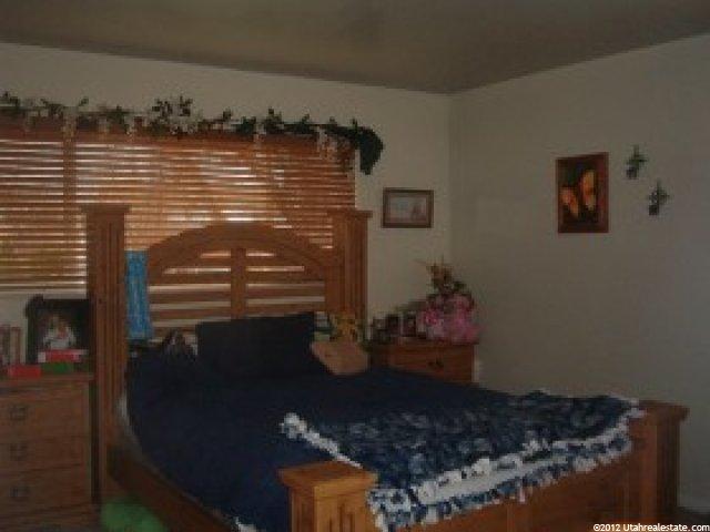 1062 Cross St, Ogden, UT 84404 — photo 2