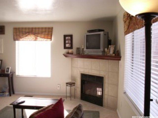 657 Jefferson Cv #11 E, Sandy, UT 84070 — photo 3