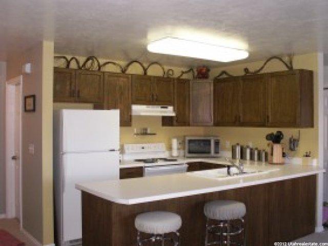 657 Jefferson Cv #11 E, Sandy, UT 84070 — photo 7