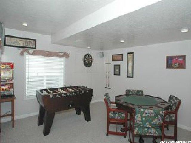 597 W 2075 Cir N, Centerville, UT 84014 — photo 9
