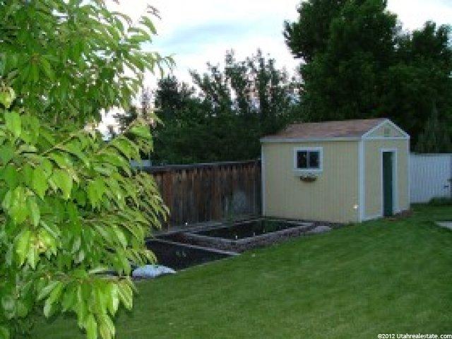 1380 N 225 W, Centerville, UT 84014 — photo 9