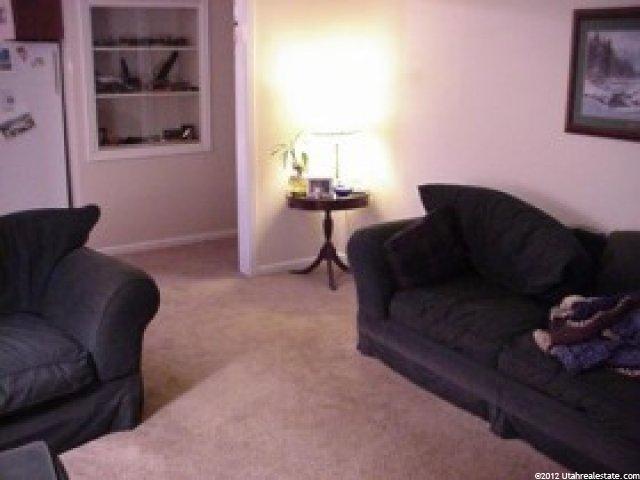 5419 S 2375 W, Roy, UT 84067 — photo 7