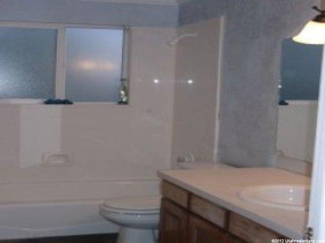 713 W 2175 N, Layton, UT 84041 — photo 10
