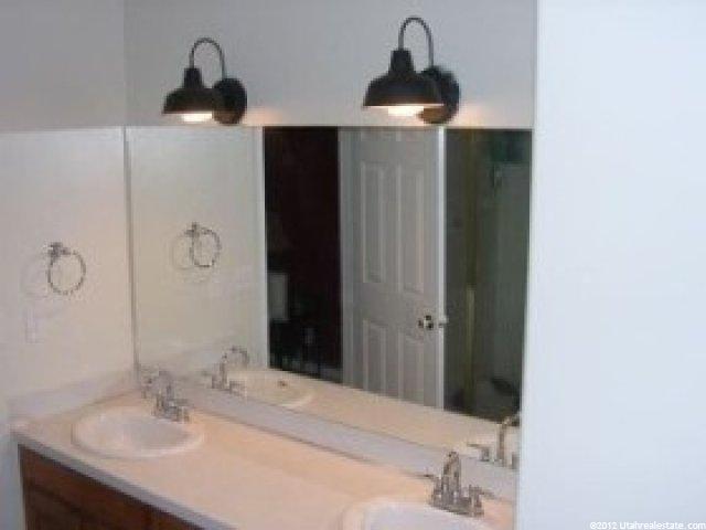 713 W 2175 N, Layton, UT 84041 — photo 8