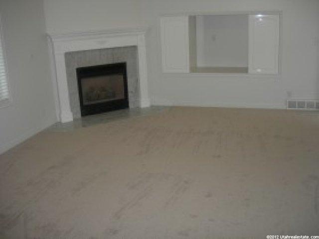 585 N 870 W, West Bountiful, UT 84087 — photo 5