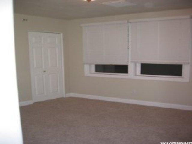 909 Grandview Dr, Ogden, UT 84403 — photo 5