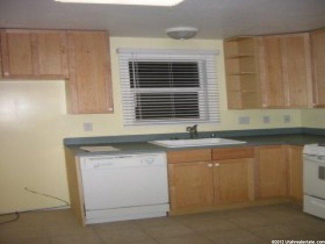 909 Grandview Dr, Ogden, UT 84403 — photo 8