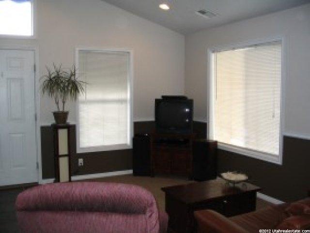 725 Majestic Dr, Logan, UT 84321 — photo 2