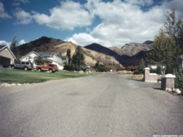 1065 E Canyon Rd, Hyde Park, UT 84318 — photo 3