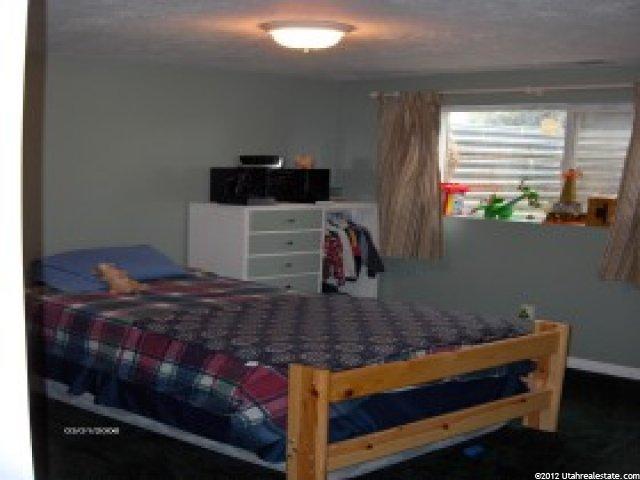 398 N 700 W, Clearfield, UT 84015 — photo 11