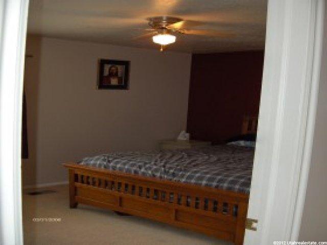 398 N 700 W, Clearfield, UT 84015 — photo 5