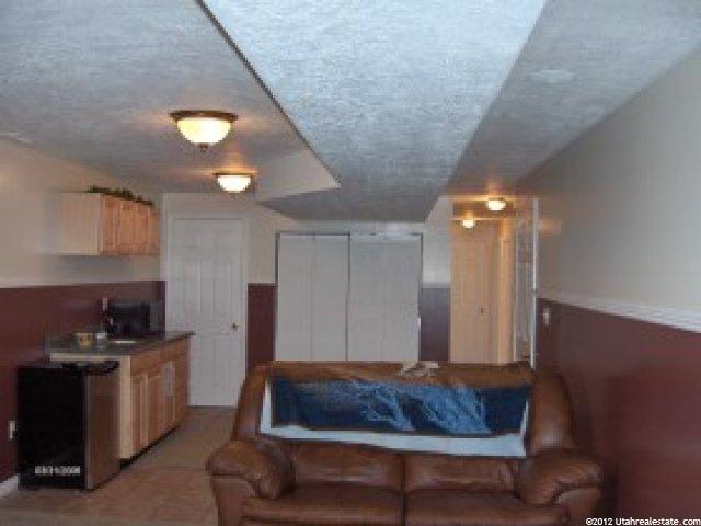 398 N 700 W, Clearfield, UT 84015 — photo 8