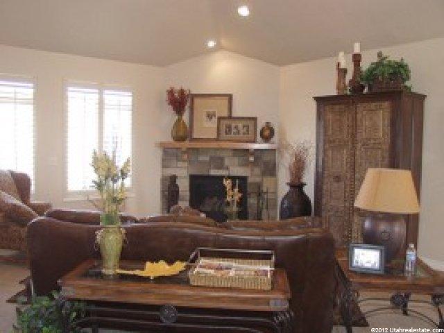3127 S Bluff Rd, Syracuse, UT 84075 — photo 2