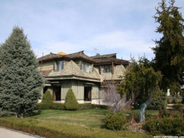 295 E Center St, Bountiful, UT 84010 — photo 2