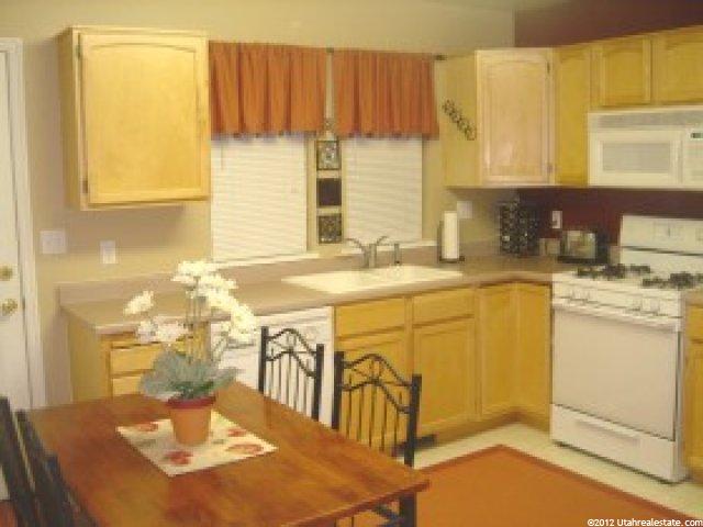 234 N 360 W, Clearfield, UT 84015 — photo 4