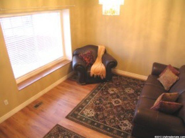 798 W 2005 N, Clinton, UT 84015 — photo 2