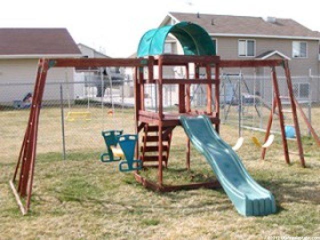 798 W 2005 N, Clinton, UT 84015 — photo 10