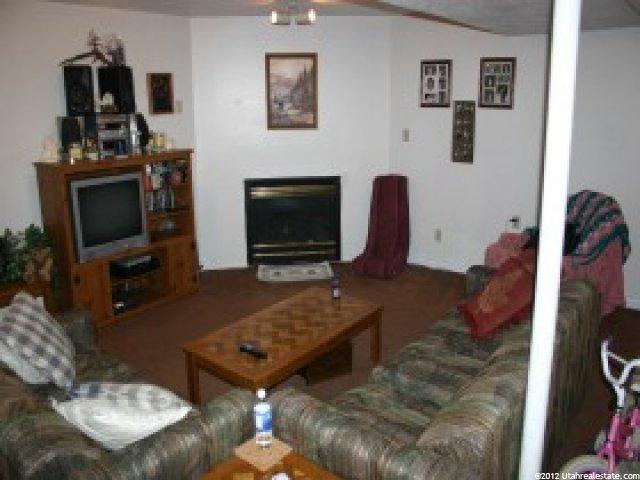 220 N 300 E, Providence, UT 84332 — photo 8