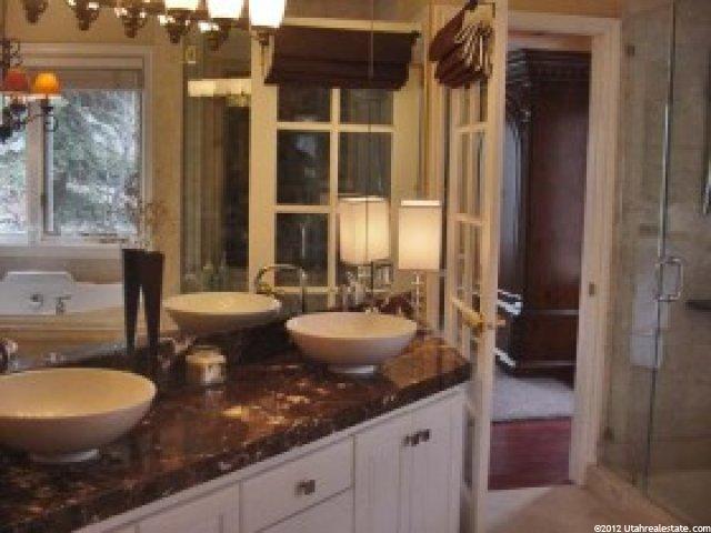 273 S 1550 E, Bountiful, UT 84010 — photo 9