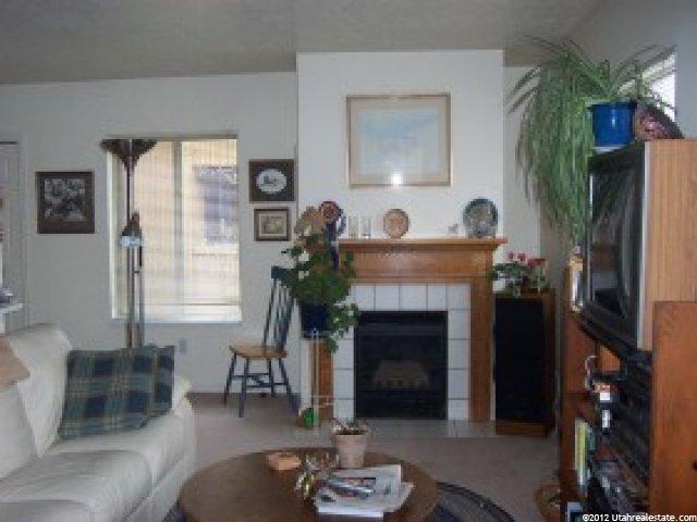 9155 S 700 W #15 E, Sandy, UT 84070 — photo 2
