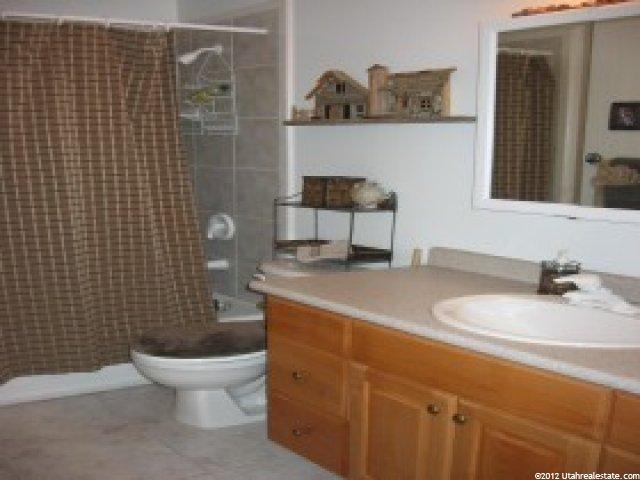 3246 N Pelican Dr, Farr West, UT 84404 — photo 8